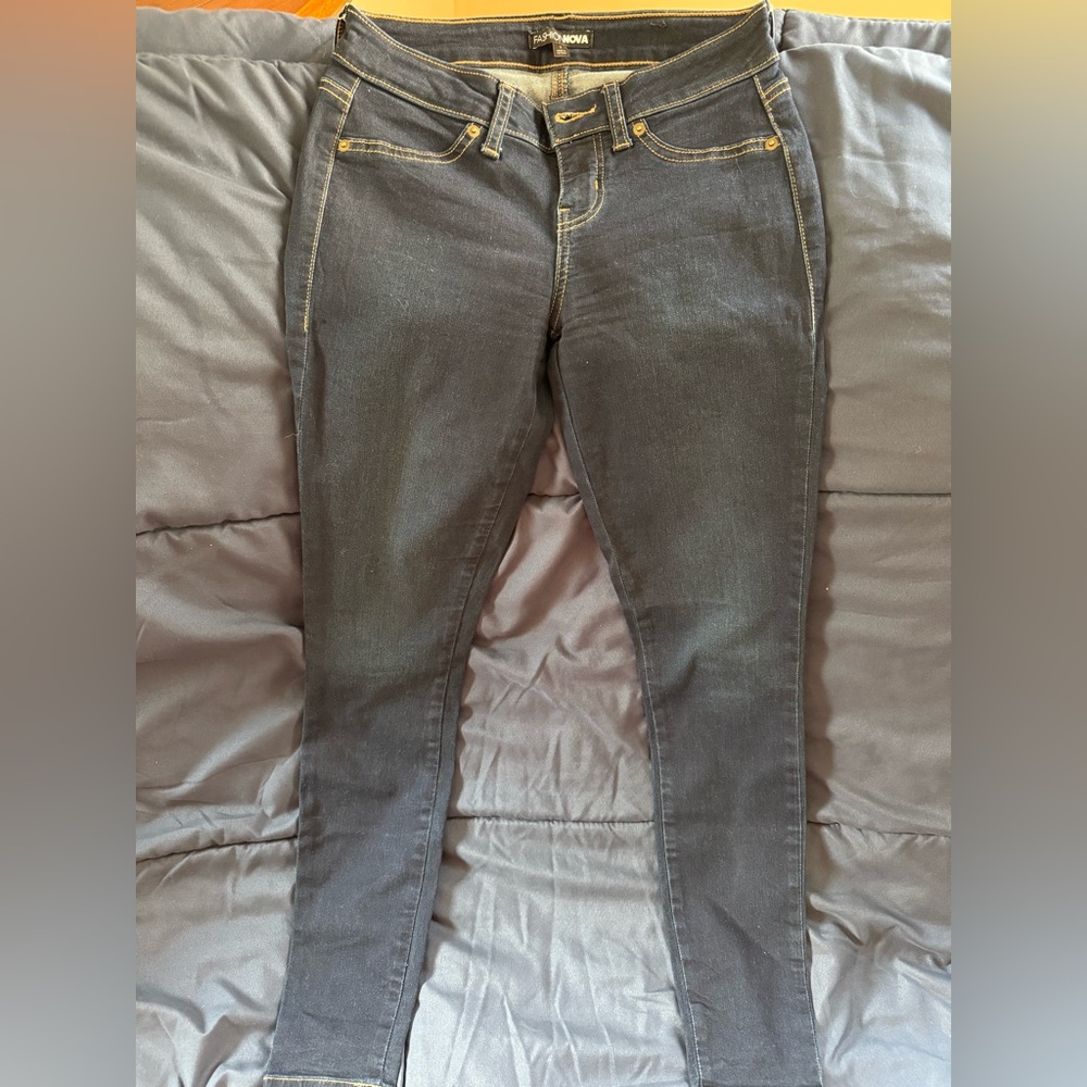 Fashion Nova Mid Rise Skinny Jeans
